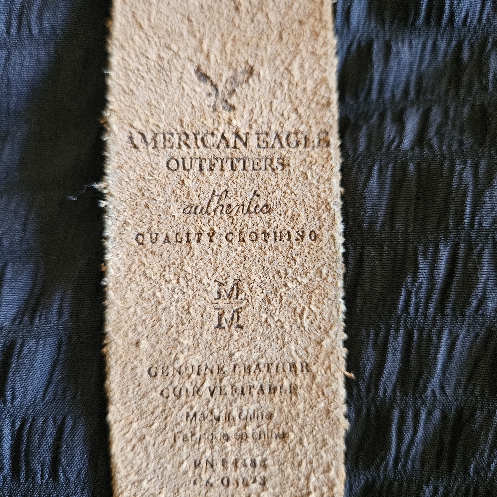 American Eagle Outfitters Genuine Leather Belt w/ Rhinestone Buckle Women M - Picture 3 of 3